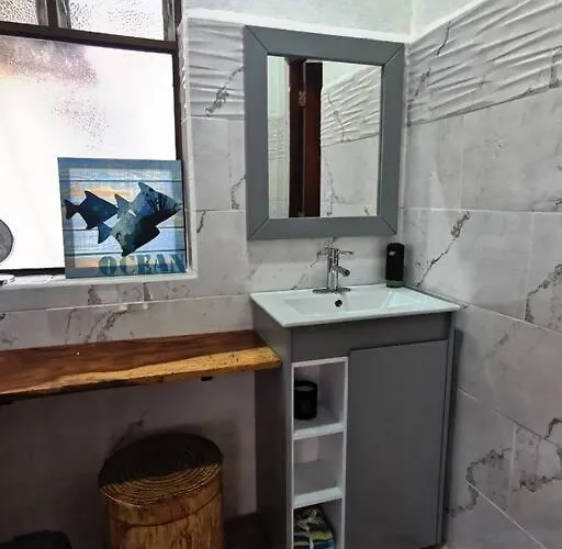 2 Bedroom Townhouse With Pool In Hermosa Villa *