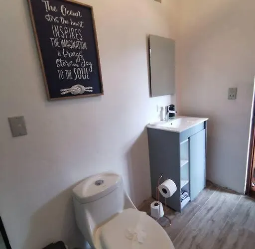 2 Bedroom Townhouse With Pool In Hermosa